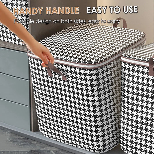 Caixa organizadora para guardar roupas e cobertores com capacidade de 180 litros.